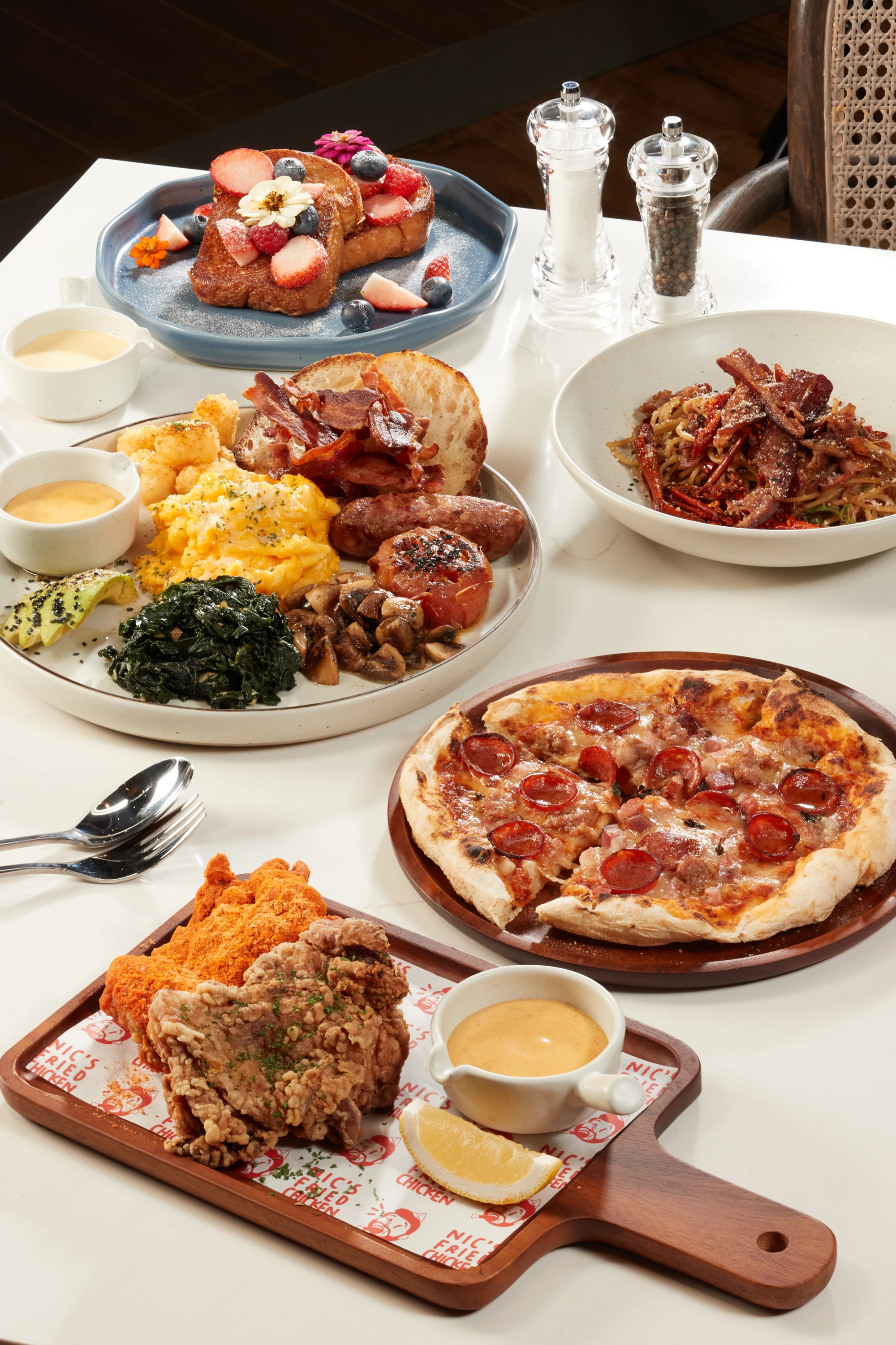 Assorted Brunch and Fried Chicken Spread